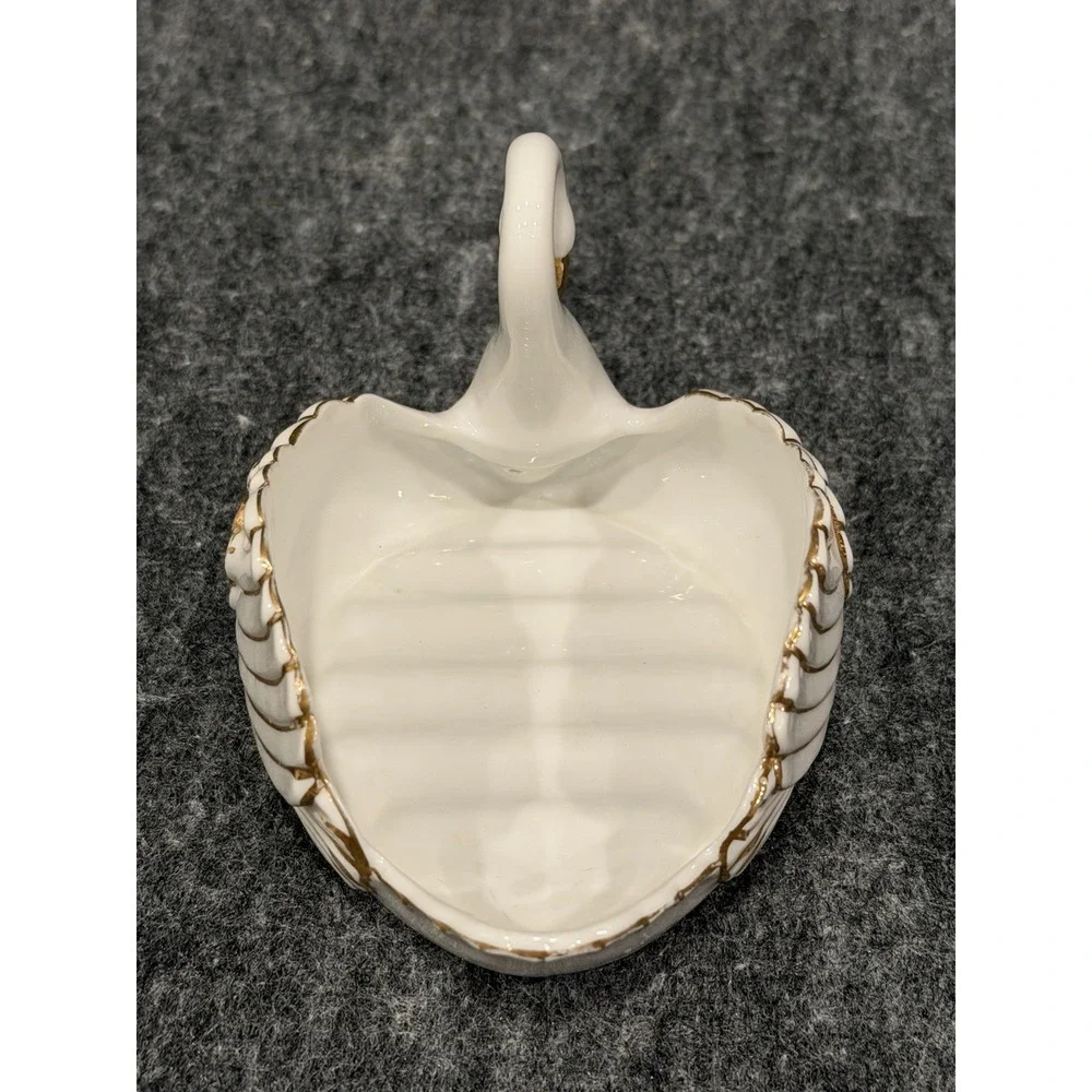 VTG Stylebuilt NY Porcelain Swan 24 Karat Gold Trim Vanity Soap Dish 3.5